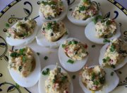 Пасхальные рецепты. Яйца, фаршированные перцем и фетой